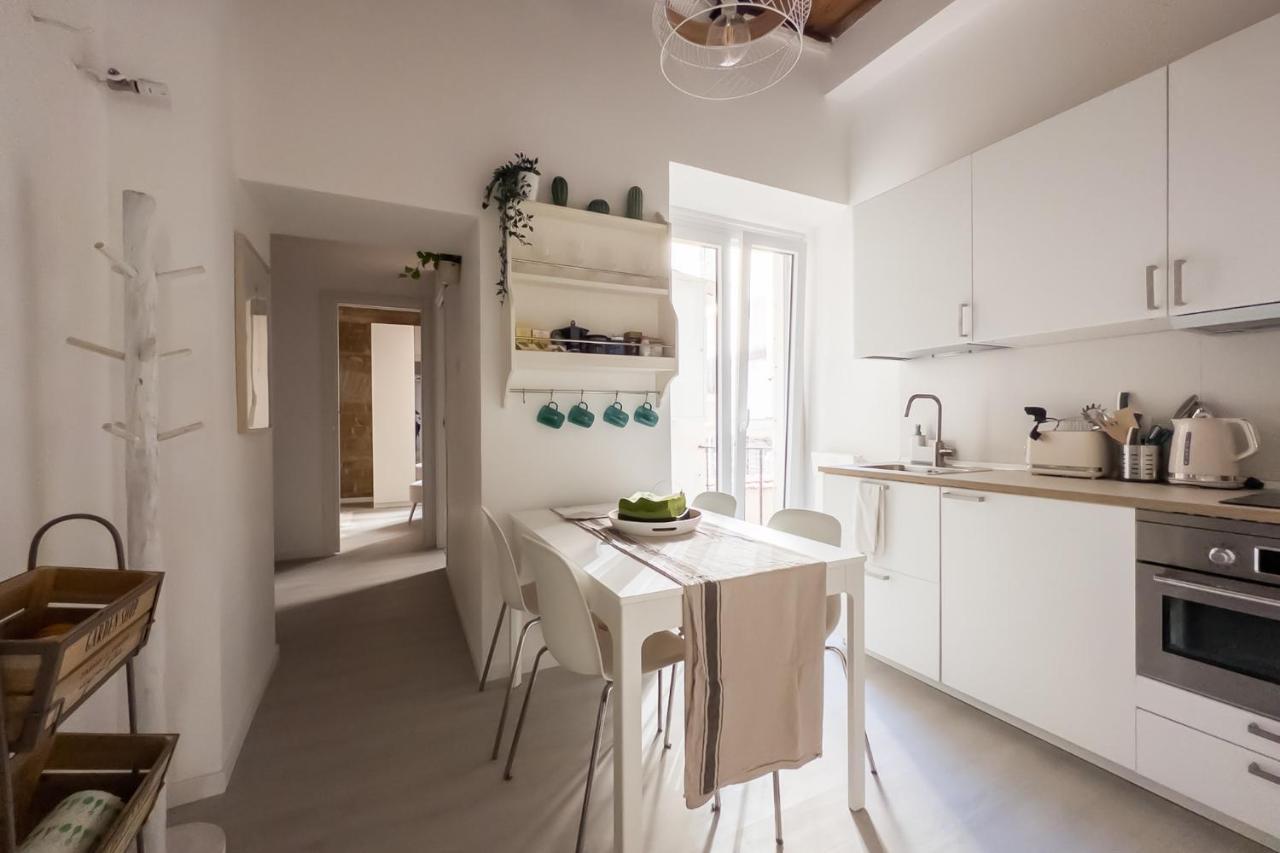 White Ostilia Apartments 로마 외부 사진